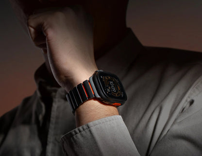 Uniq Strova Flex stainless steel Apple Watch strap Qatar