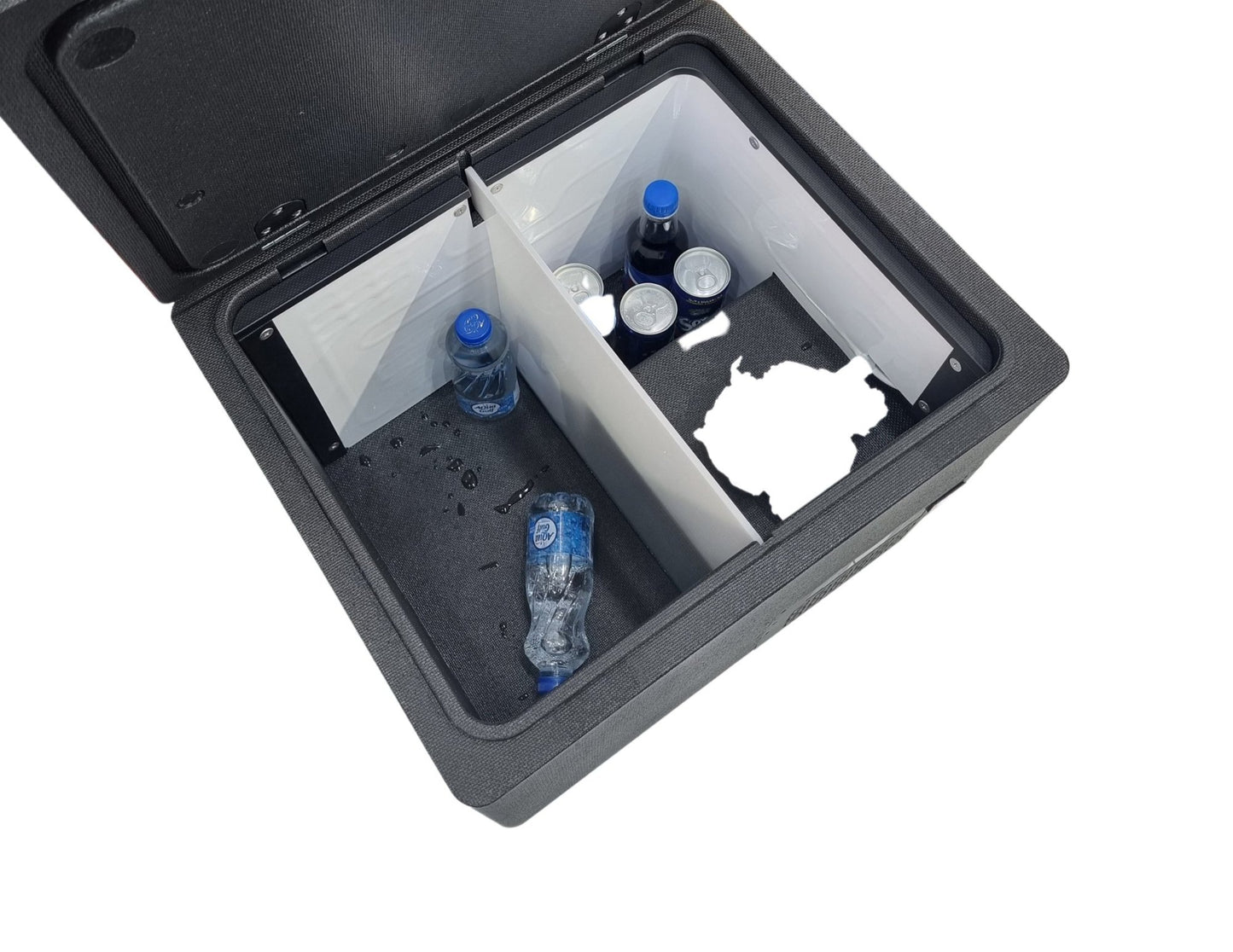 UOR FE40 40L portable fridge Qatar with dual zone LG compressor and app control