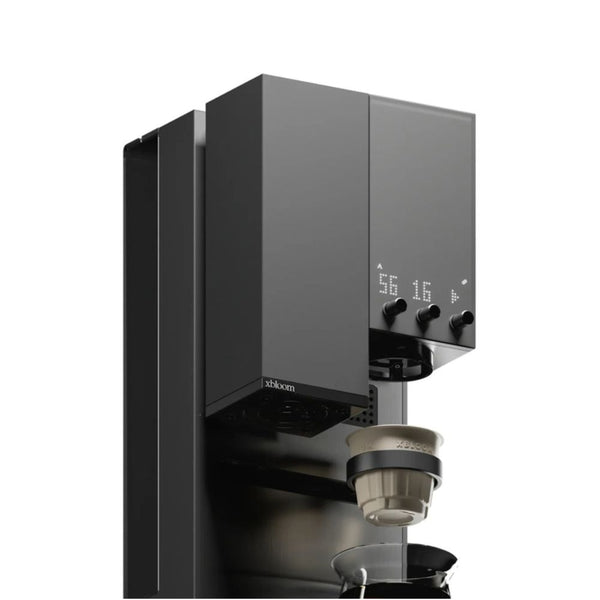 xBloom Studio automatic pour-over coffee machine Midnight Black with integrated grinder and precision scale in Qatar